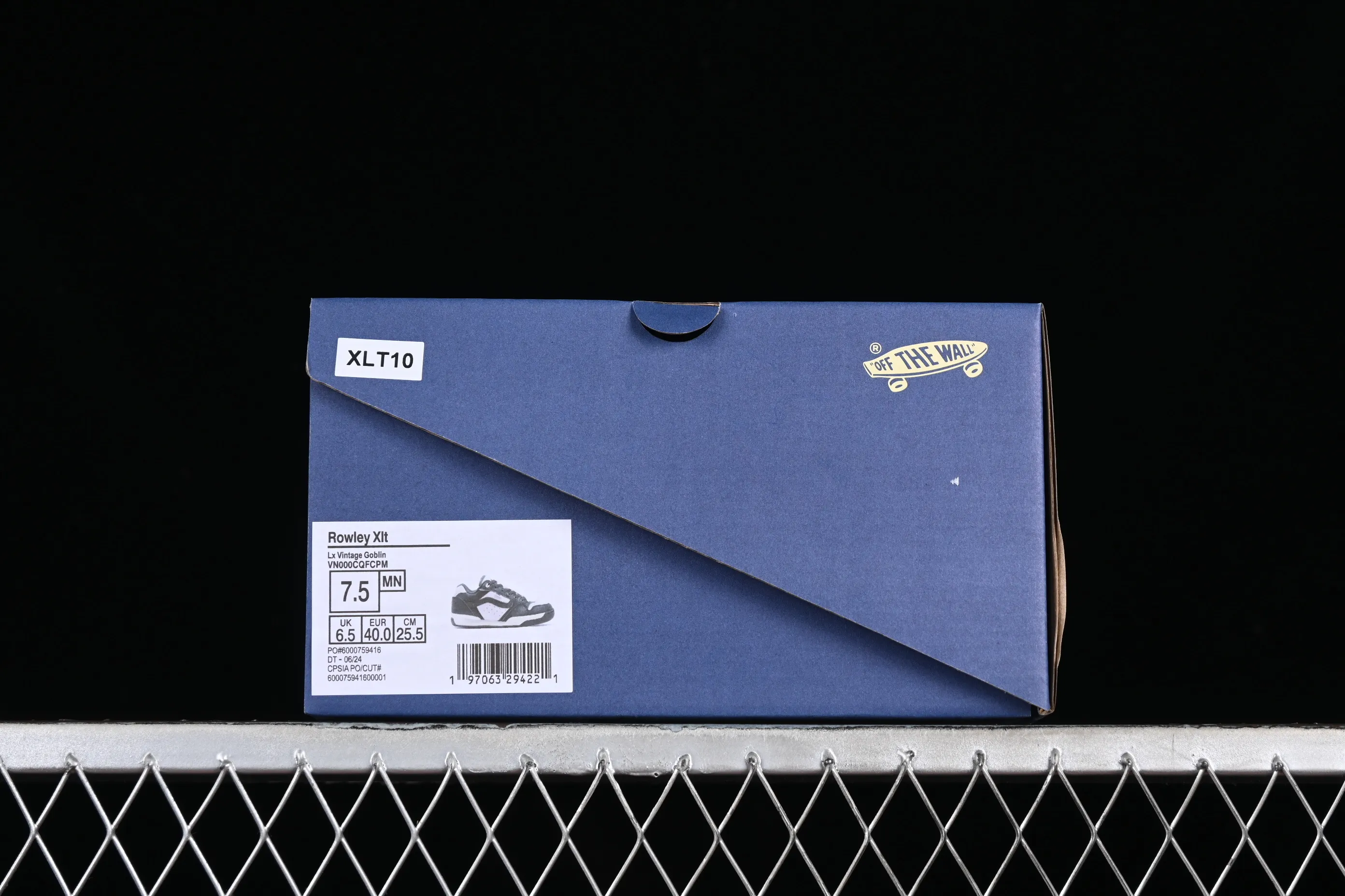 All categories Vans Vans series Vans Mid Vans China Vans Rowley XLT series Vans official shock-absorbing and wear-resistant retro skateboard shoes VN000CQFCPM